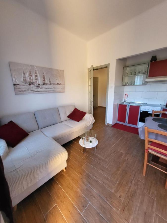 Rijeka Apartment With Free Parking And Large Balcony מראה חיצוני תמונה