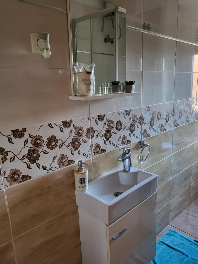 Rijeka Apartment With Free Parking And Large Balcony מראה חיצוני תמונה