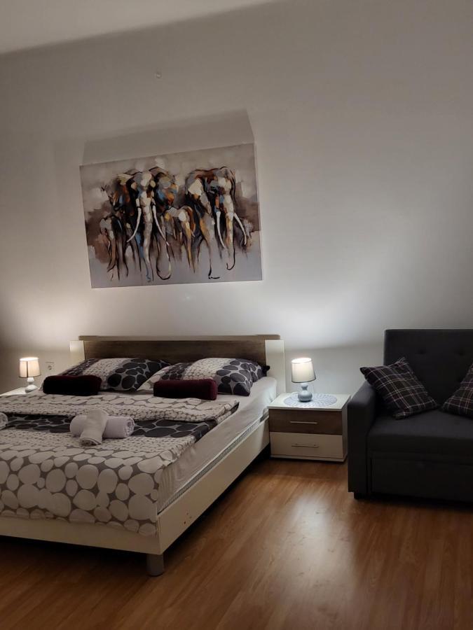 Rijeka Apartment With Free Parking And Large Balcony מראה חיצוני תמונה